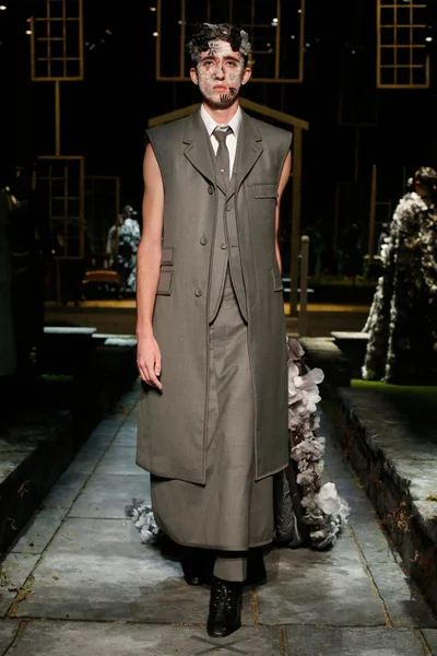 Look 20